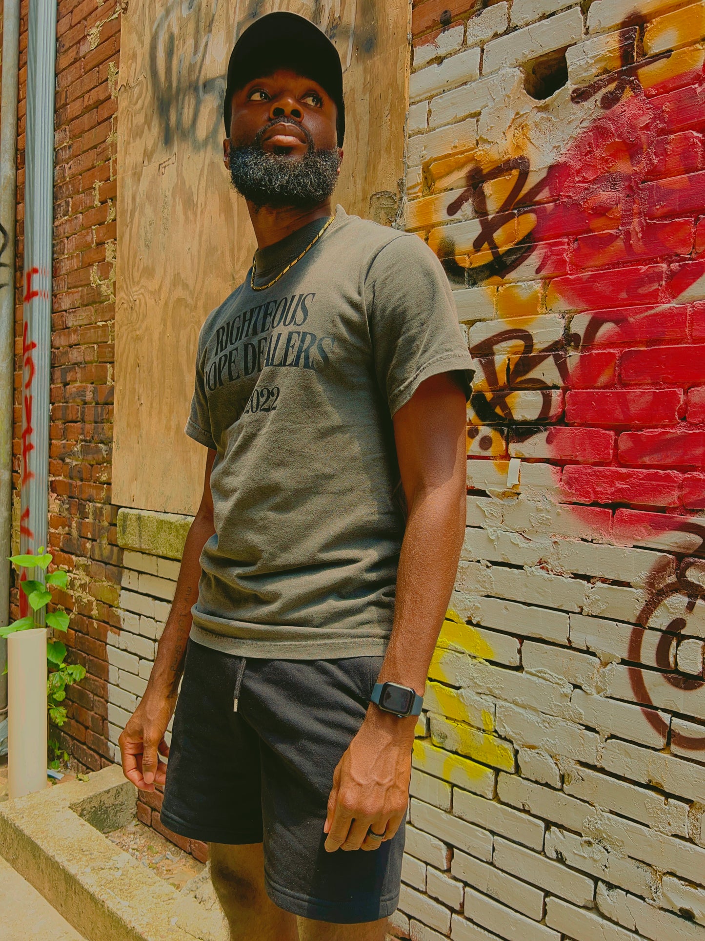 REFINED (ASHY BLACK)
“CHOSEN COLLECTION” HEAVYWEIGHT SHORT SLEEVE